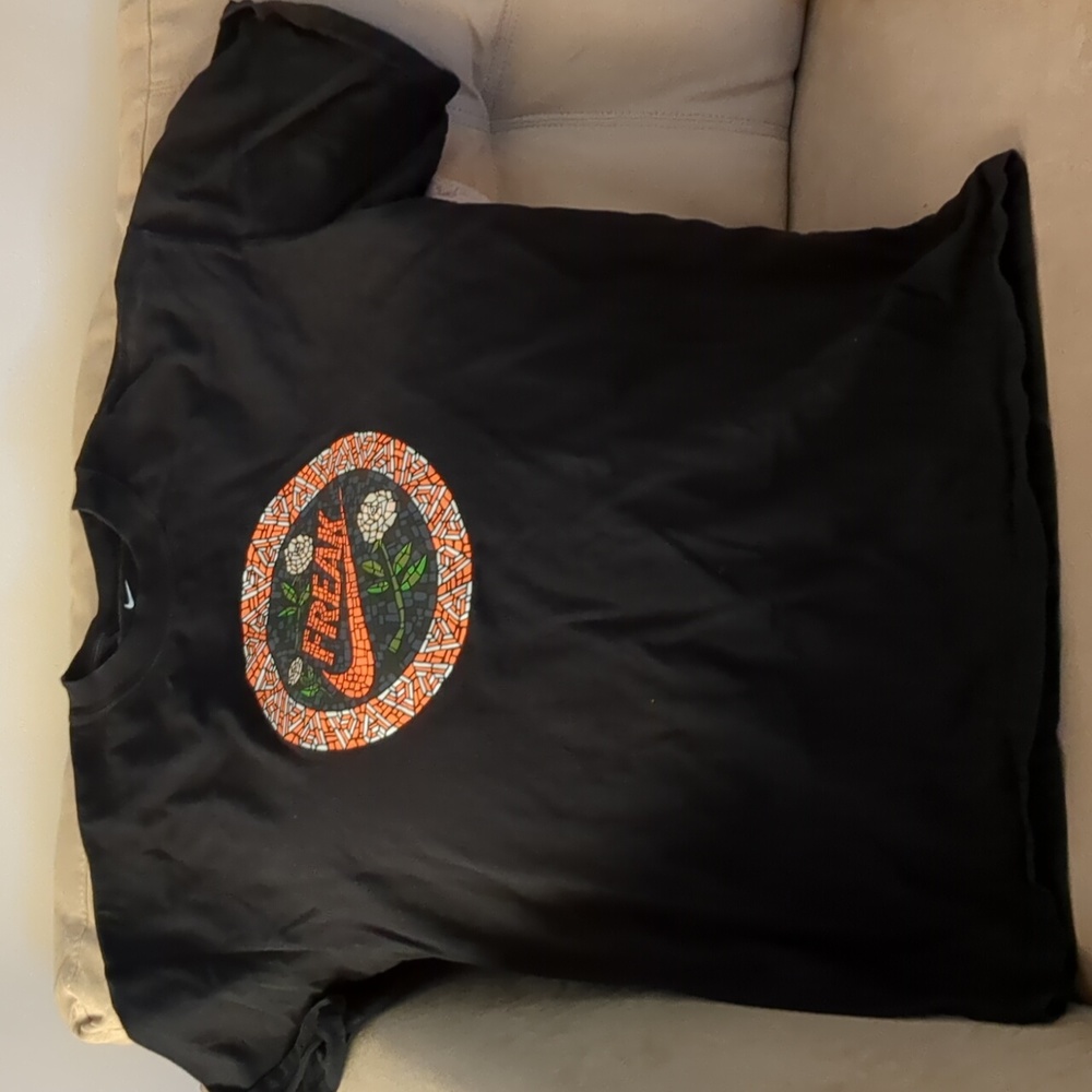 Men's Nike tshirt